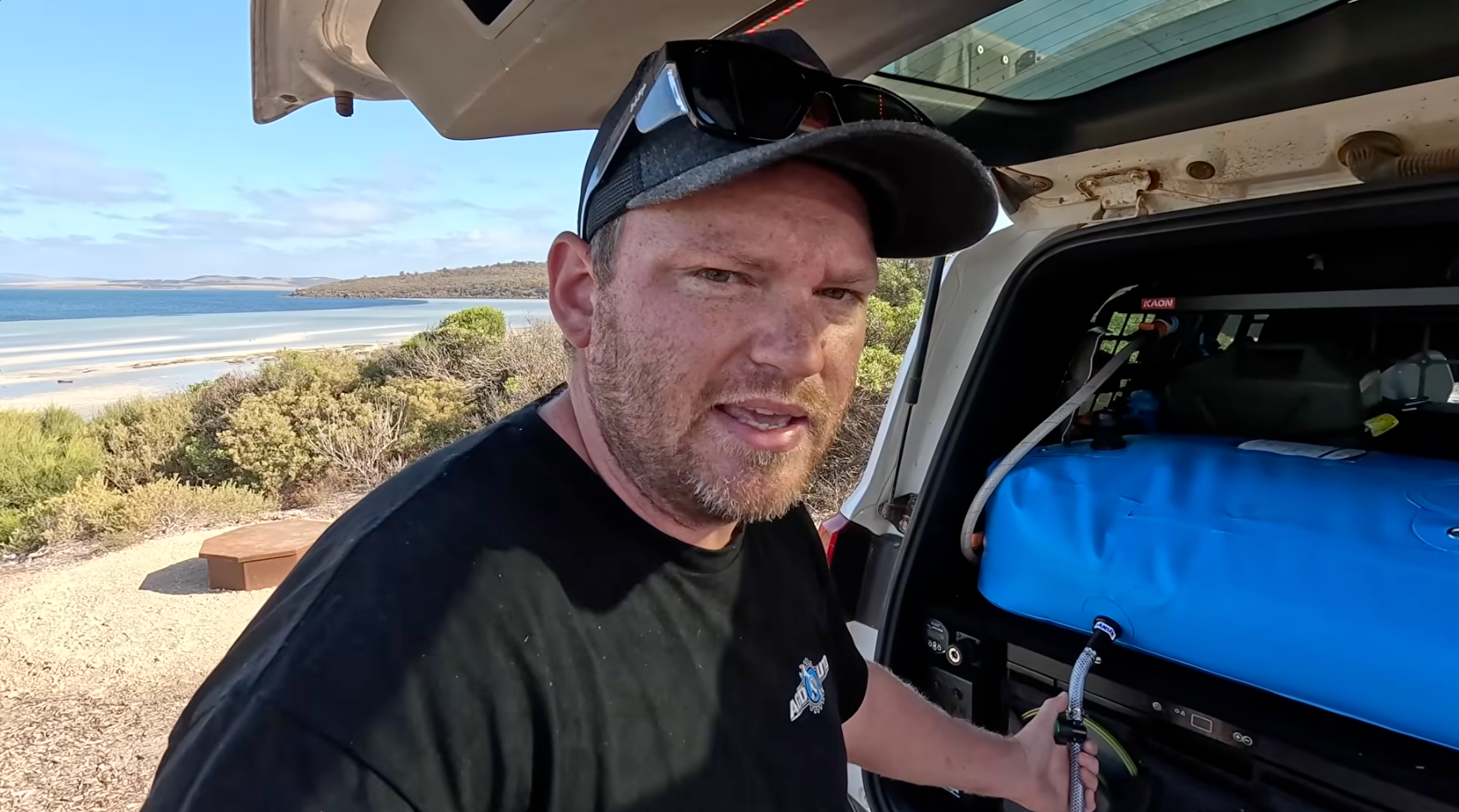 Load video: Video Alt text